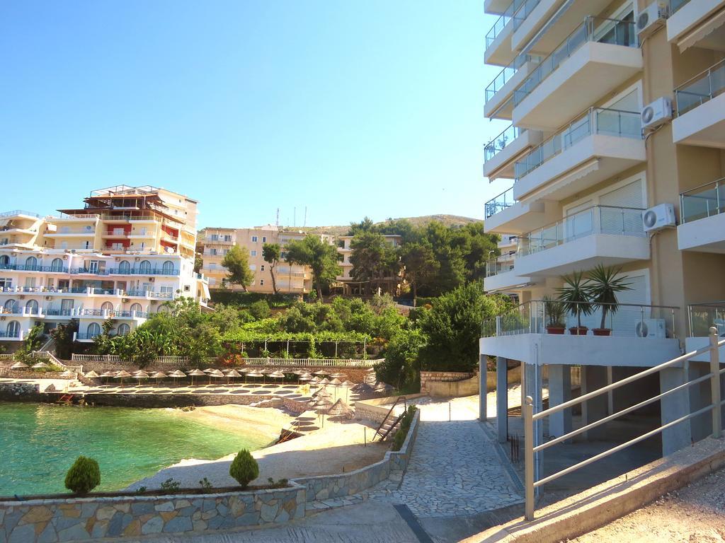 Azzura Flats Apartamento Sarandë Exterior foto