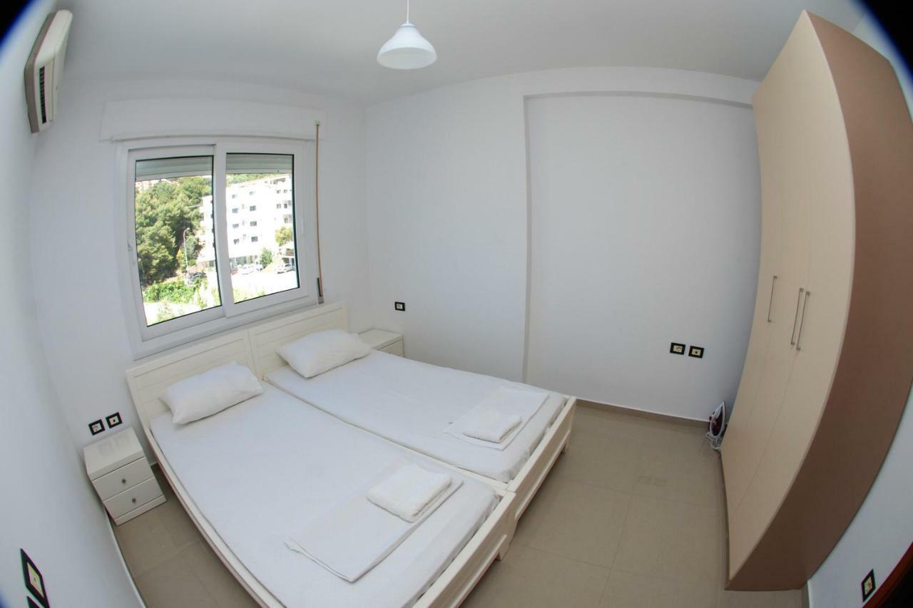 Azzura Flats Apartamento Sarandë Exterior foto